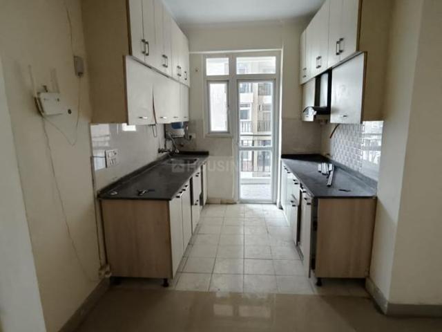 3 BHK Apartment in Sector 76 for rent Noida. The reference number is 20586123