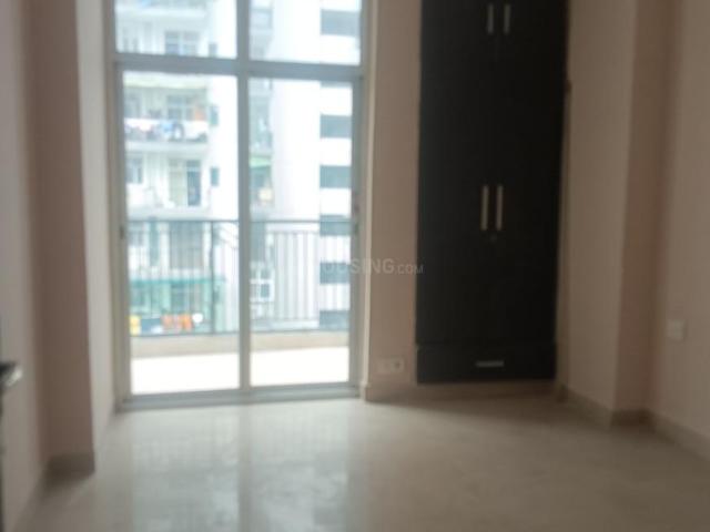 3 BHK Apartment in Sector 76 for rent Noida. The reference number is 20652085