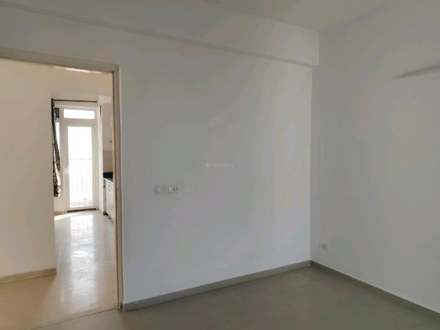 3 BHK Apartment in Sector 76 for rent Gurgaon. The reference number is 18269870