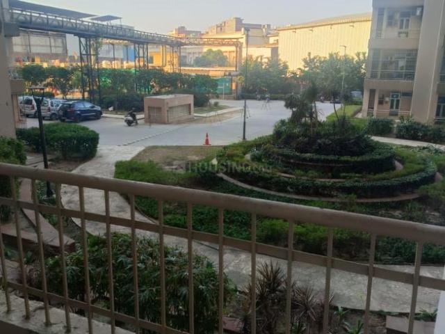 3 BHK Apartment in Sector 76 for resale Noida. The reference number is 16633526