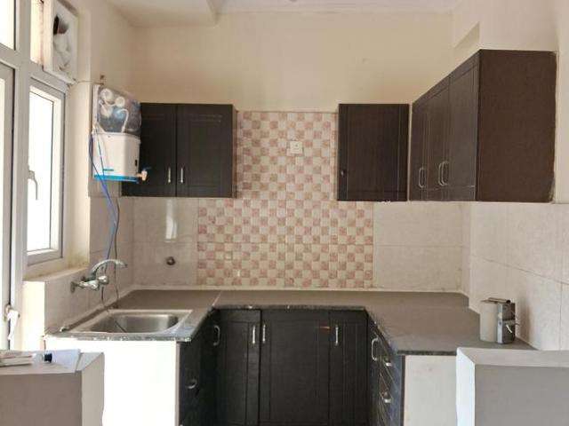 3 BHK Apartment in Sector 76 for resale Noida. The reference number is 17509331