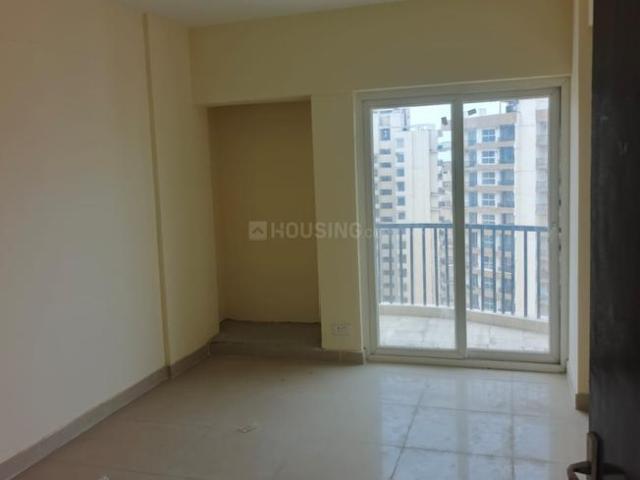 3 BHK Apartment in Sector 76 for resale Noida. The reference number is 19978828