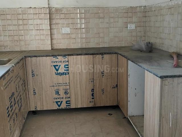 3 BHK Apartment in Sector 76 for resale Noida. The reference number is 19076460