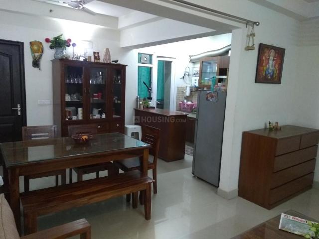 3 BHK Apartment in Sector 76 for resale Noida. The reference number is 19104604