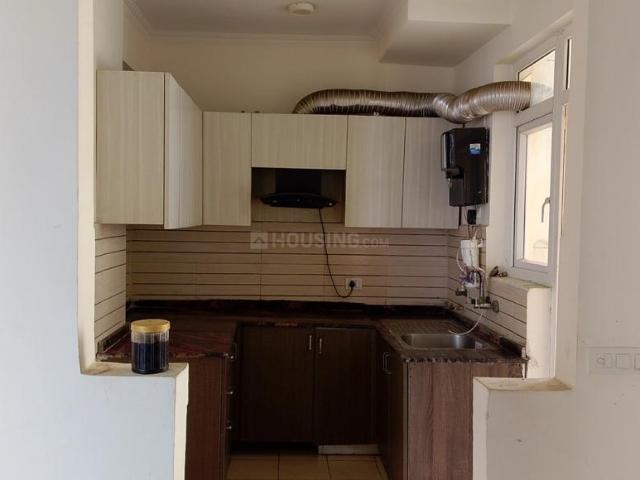 3 BHK Apartment in Sector 76 for resale Noida. The reference number is 19290361