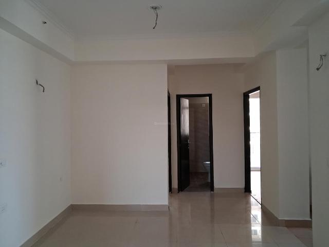 3 BHK Apartment in Sector 76 for resale Noida. The reference number is 19324024