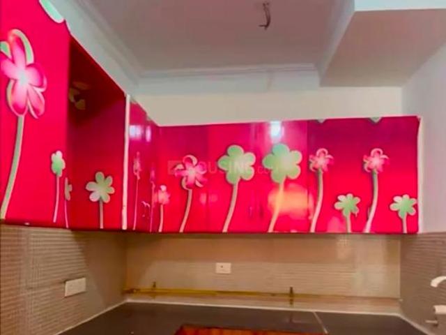 3 BHK Apartment in Sector 76 for resale Noida. The reference number is 20514552