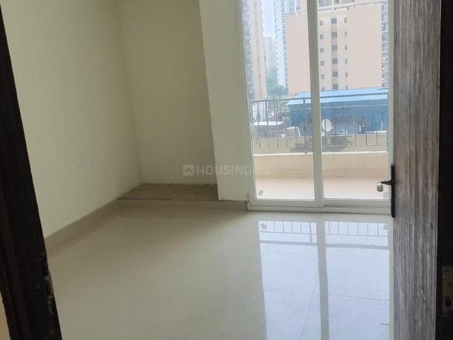 3 BHK Apartment in Sector 76 for resale Noida. The reference number is 20649856