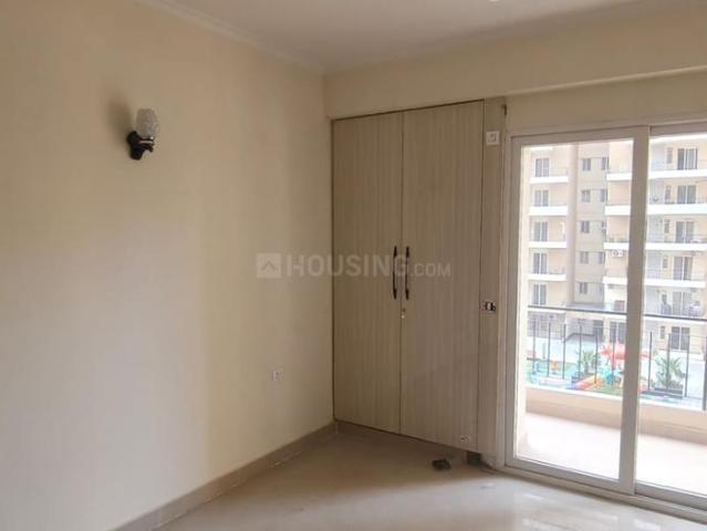 3 BHK Apartment in Sector 76 for resale Noida. The reference number is 20674141