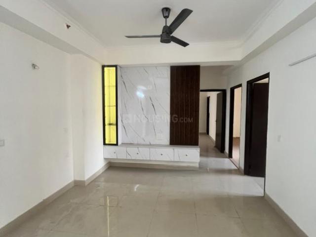 3 BHK Apartment in Sector 76 for resale Noida. The reference number is 20828345