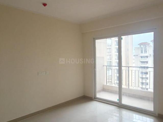 3 BHK Apartment in Sector 76 for resale Noida. The reference number is 20870550