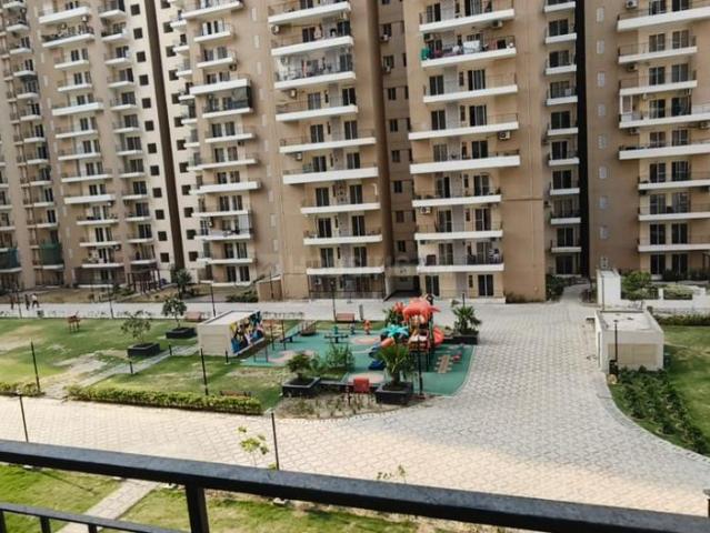 3 BHK Apartment in Sector 76 for resale Noida. The reference number is 20870803