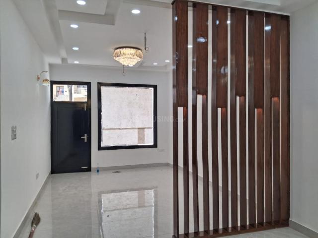 3 BHK Apartment in Sector 76 for resale Noida. The reference number is 20946185