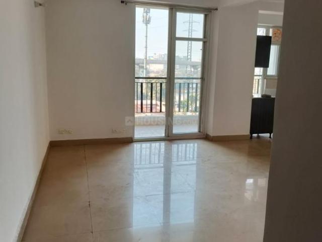 3 BHK Apartment in Sector 76 for resale Noida. The reference number is 20039571