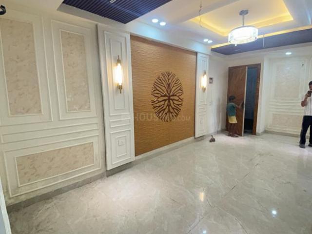 3 BHK Apartment in Sector 76 for resale Noida. The reference number is 20043892