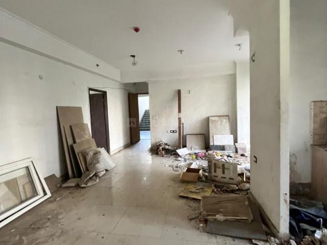 3 BHK Apartment in Sector 76 for resale Noida. The reference number is 20129674