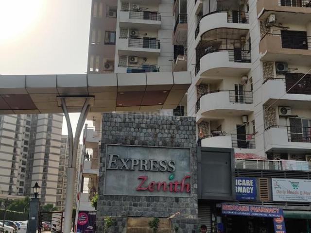 3 BHK Apartment in Sector 77 for rent Noida. The reference number is 20657245