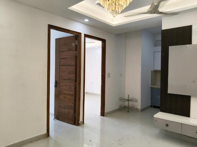 3 BHK Apartment in Sector 77 for rent Gurgaon. The reference number is 20523293