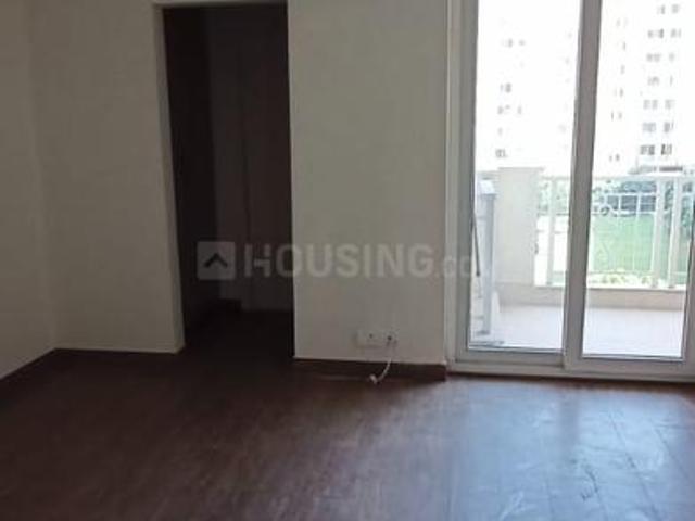 3 BHK Apartment in Sector 77 for resale Gurgaon. The reference number is 18520707