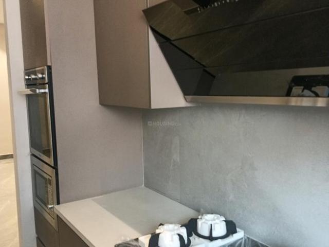 3 BHK Apartment in Sector 77 for resale Gurgaon. The reference number is 18520860