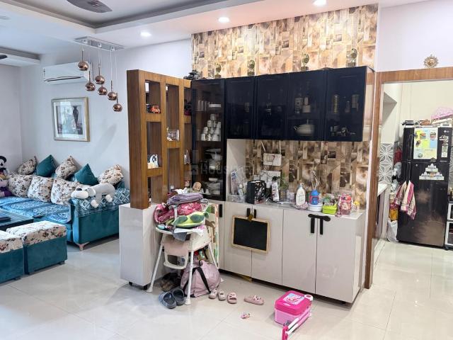3 BHK Apartment in Sector 77 for resale Gurgaon. The reference number is 20150201
