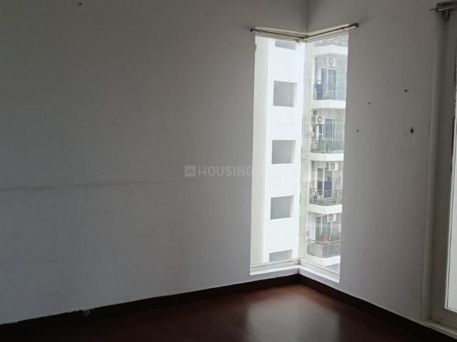 3 BHK Apartment in Sector 77 for resale Gurgaon. The reference number is 20909435