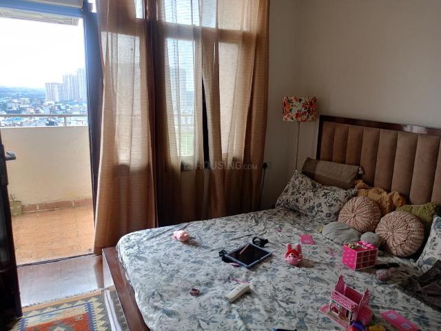 3 BHK Apartment in Sector 77 for resale Noida. The reference number is 18373341