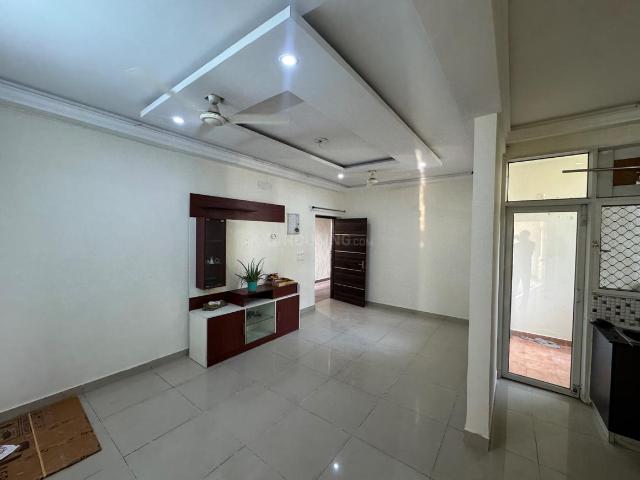 3 BHK Apartment in Sector 77 for resale Noida. The reference number is 20288682