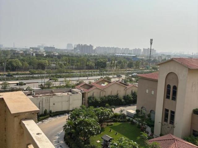 3 BHK Apartment in Sector 77 for resale New Gurgaon. The reference number is 17694490