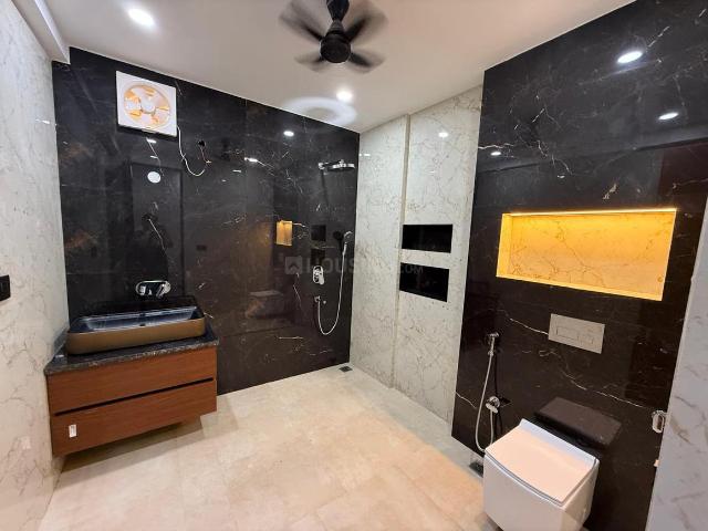 3 BHK Apartment in Sector 78 for rent Noida. The reference number is 19801987