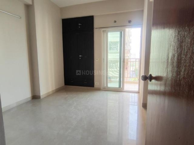 3 BHK Apartment in Sector 78 for rent Noida. The reference number is 20091531