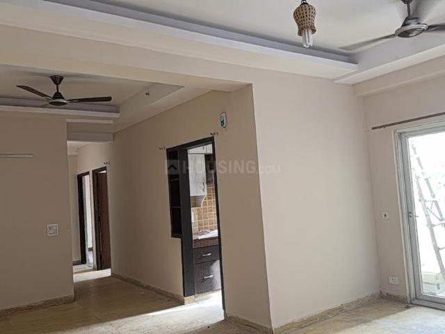3 BHK Apartment in Sector 78 for rent Noida. The reference number is 20303612