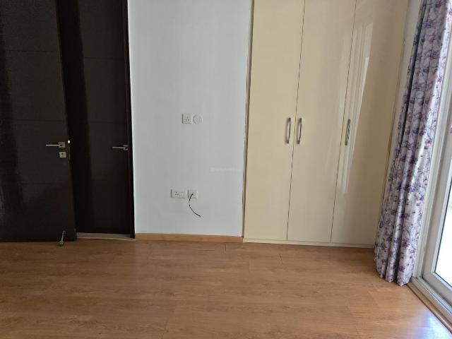 3 BHK Apartment in Sector 78 for rent Noida. The reference number is 20599926