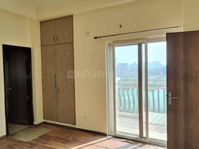 3 BHK Apartment in Sector 78 for rent Noida. The reference number is 20649102