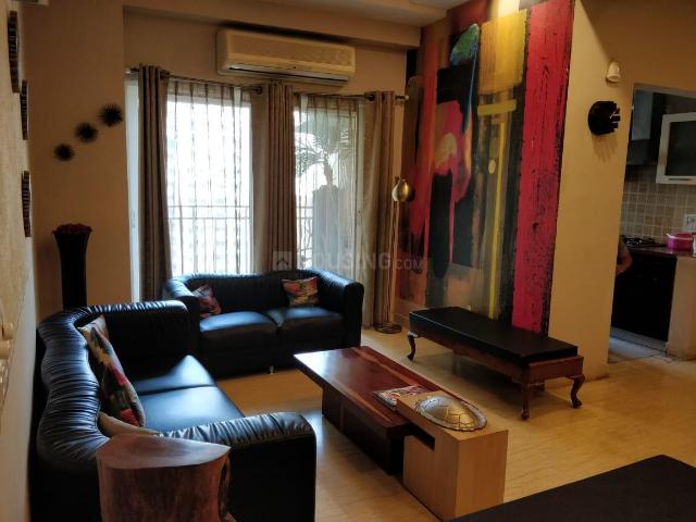 3 BHK Apartment in Sector 78 for rent Noida. The reference number is 20776218