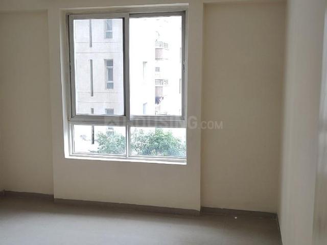 3 BHK Apartment in Sector 78 for resale Gurgaon. The reference number is 19976063