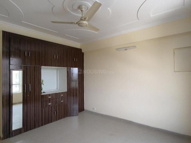 3 BHK Apartment in Sector 78 for resale Gurgaon. The reference number is 19976983