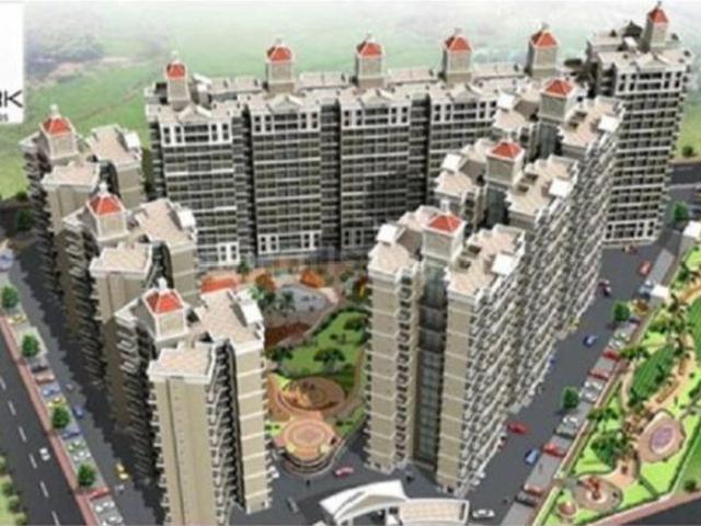 3 BHK Apartment in Sector 78 for resale Noida. The reference number is 17231141