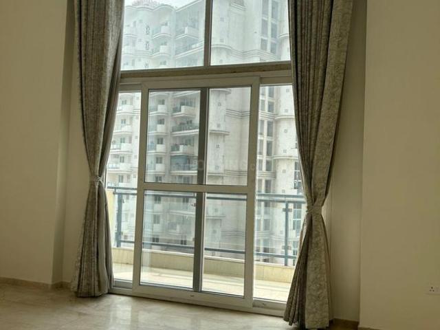 3 BHK Apartment in Sector 78 for resale Noida. The reference number is 17260663