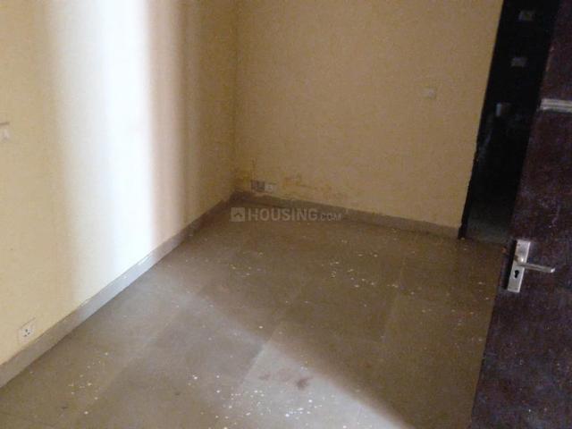 3 BHK Apartment in Sector 78 for resale Noida. The reference number is 19800208