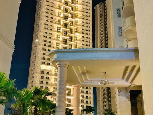 3 BHK Apartment in Sector 78 for resale Noida. The reference number is 7591328