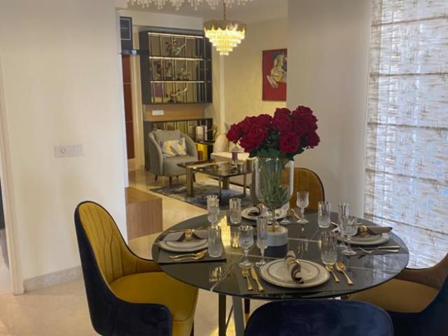 3 BHK Apartment in Sector 79 for resale Gurgaon. The reference number is 10404356