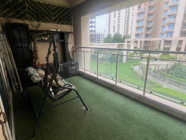 3 BHK Apartment in Sector 79 for resale Noida. The reference number is 19490359
