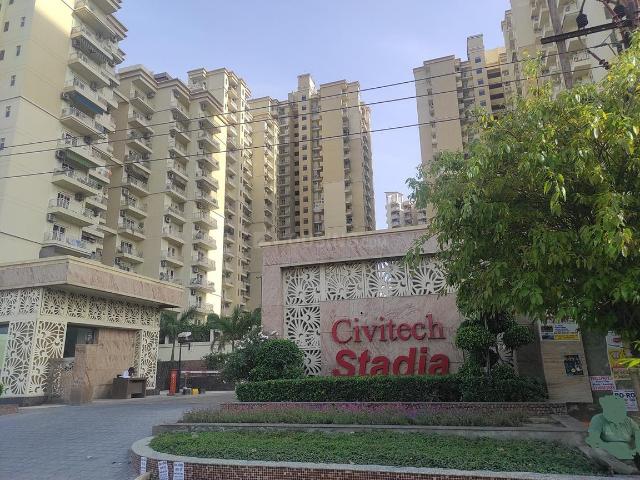 3 BHK Apartment in Sector 79 for resale Noida. The reference number is 20242530