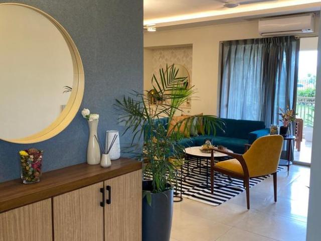 3 BHK Apartment in Sector 79 for resale Gurgaon. The reference number is 18597016