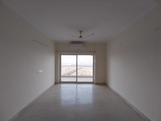3 BHK Apartment in Sector 70 for rent Gurgaon. The reference number is 19468626