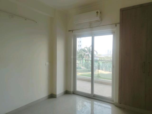 3 BHK Apartment in Sector 70A for rent Gurgaon. The reference number is 19657087