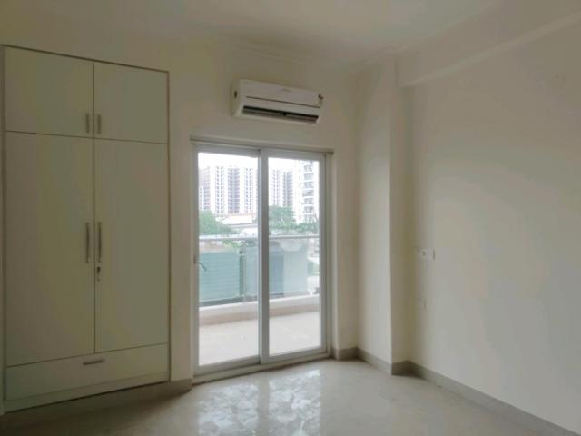 3 BHK Apartment in Sector 70 for rent Gurgaon. The reference number is 19829072