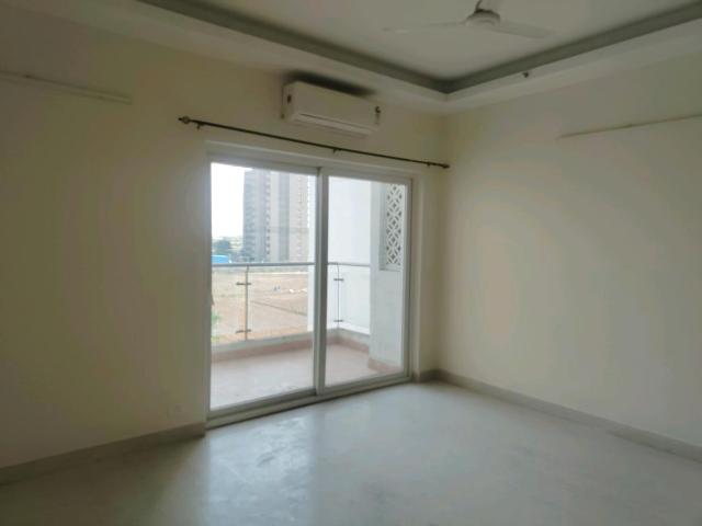 3 BHK Apartment in Sector 70 for rent Gurgaon. The reference number is 19883527