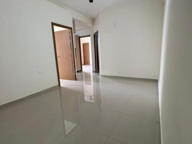 3 BHK Apartment in Sector 70 for rent Gurgaon. The reference number is 19918074